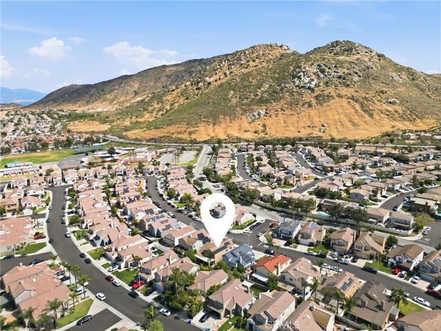 15766 Firethorn Road, Fontana, CA 92337