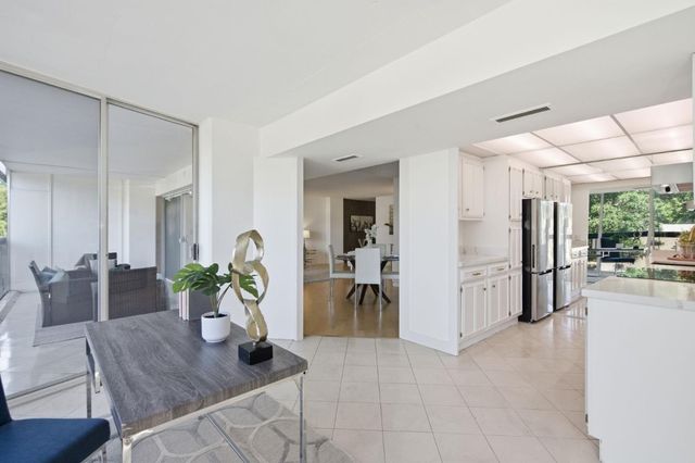 101 Alma Street 201, Palo Alto, CA 94301