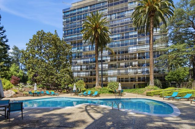 101 Alma Street 201, Palo Alto, CA 94301