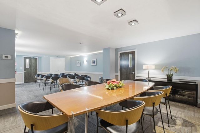 101 Alma Street 201, Palo Alto, CA 94301
