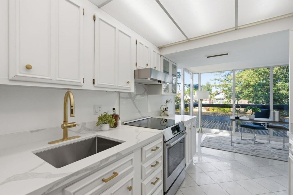 101 Alma Street 201, Palo Alto, CA 94301
