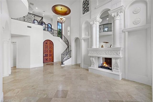 1609 Chinaberry WAY, Naples, FL 34105