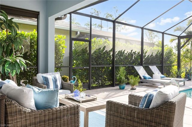 6472 Arriba AVE, Naples, FL 34113
