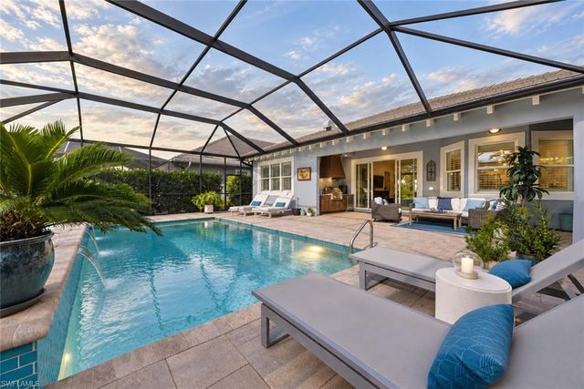 6472 Arriba AVE, Naples, FL 34113