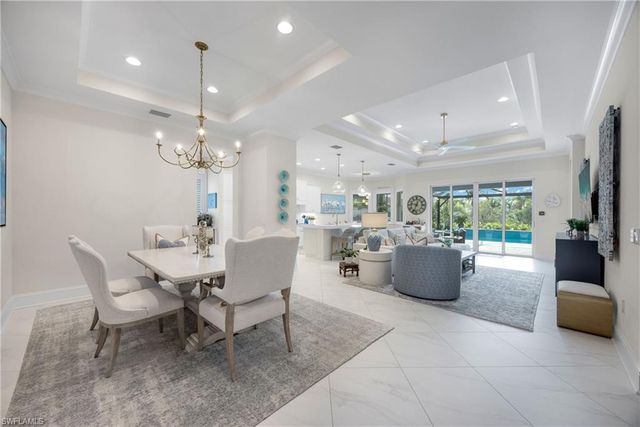 6472 Arriba AVE, Naples, FL 34113