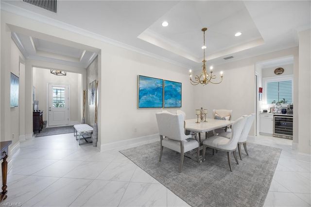 6472 Arriba AVE, Naples, FL 34113