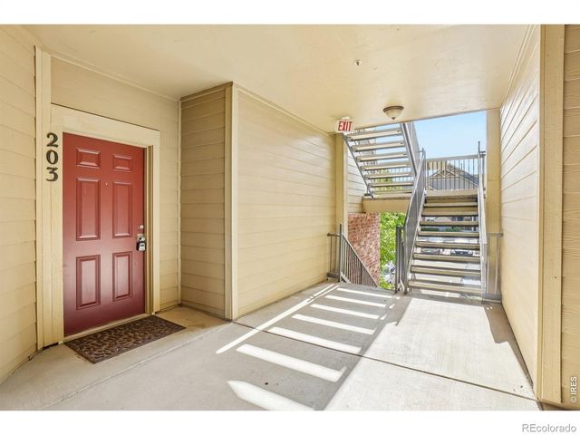 804 Summer Hawk Drive 4203, Longmont, CO 80504