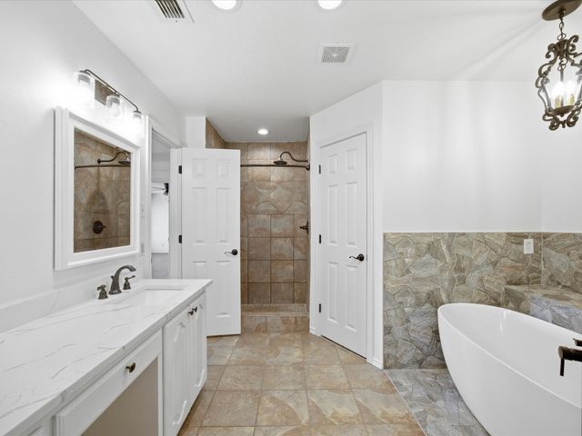 19901 S Highway 281 A, Lipan, TX 76462
