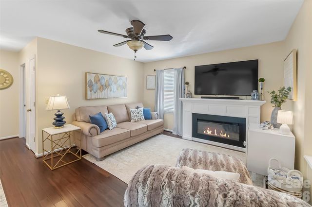 3104 Zion Church Road, Hickory, NC 28602