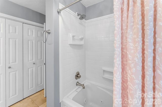3104 Zion Church Road, Hickory, NC 28602