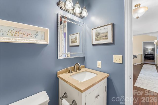 3104 Zion Church Road, Hickory, NC 28602