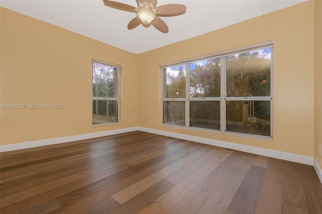 15048 SW 51st St, Davie, FL 33331