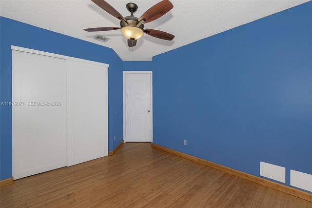 15048 SW 51st St, Davie, FL 33331