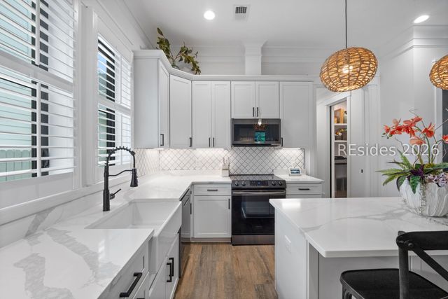 25 Pritchard St, Bluffton, SC 29910