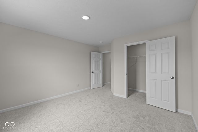 10543 Banyan Wood Court, Indianapolis, IN 46239