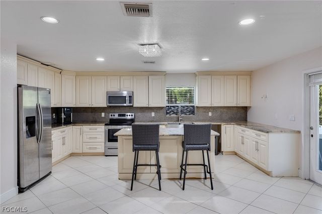 3411 Golden Gate BLVD E, Naples, FL 34120