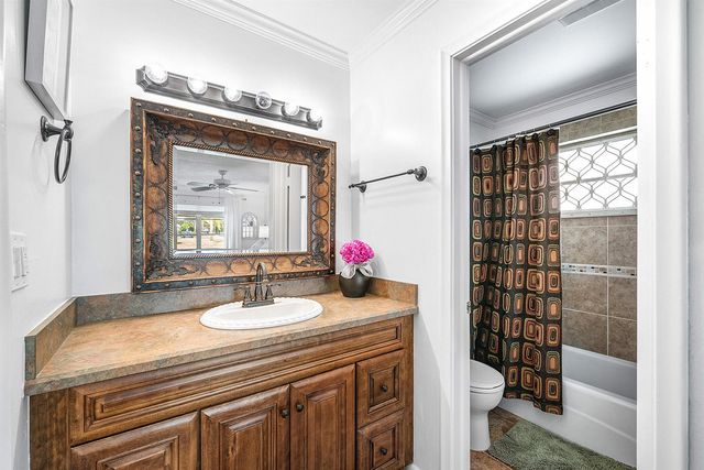 510 High Point Drive D, Delray Beach, FL 33445