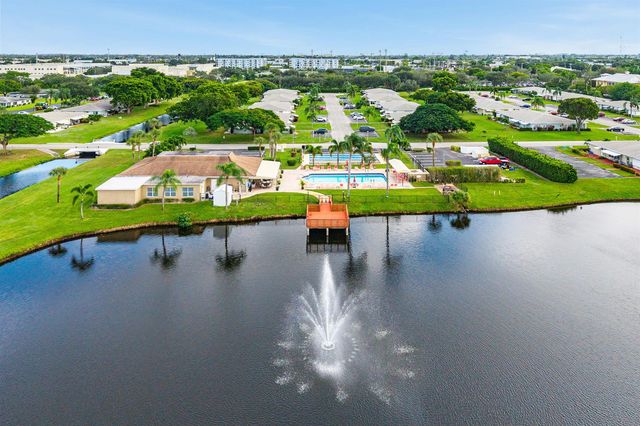 510 High Point Drive D, Delray Beach, FL 33445