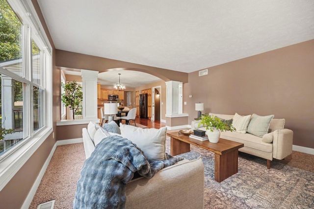 5793 Jamail Drive NE, Belmont, MI 49306