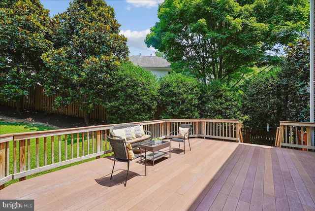 6322 HALSEY RD, Mclean, VA 22101