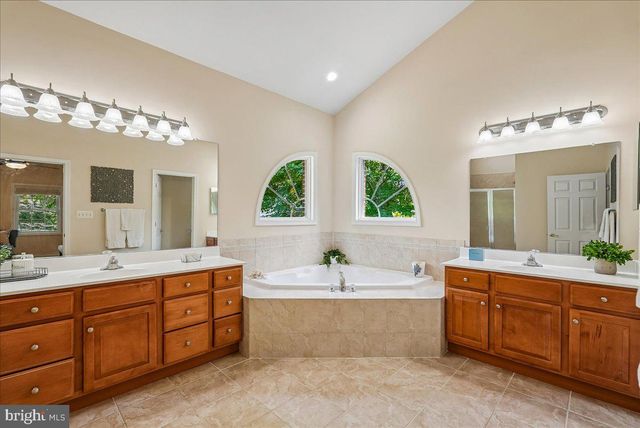 6322 HALSEY RD, Mclean, VA 22101