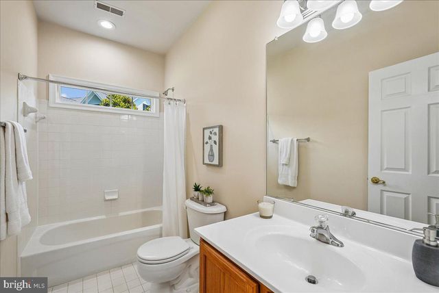 6322 HALSEY RD, Mclean, VA 22101