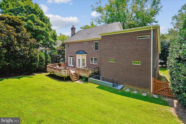 6322 HALSEY RD, Mclean, VA 22101