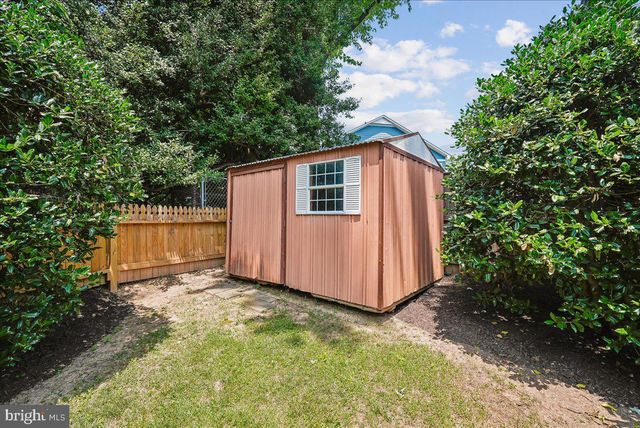 6322 HALSEY RD, Mclean, VA 22101