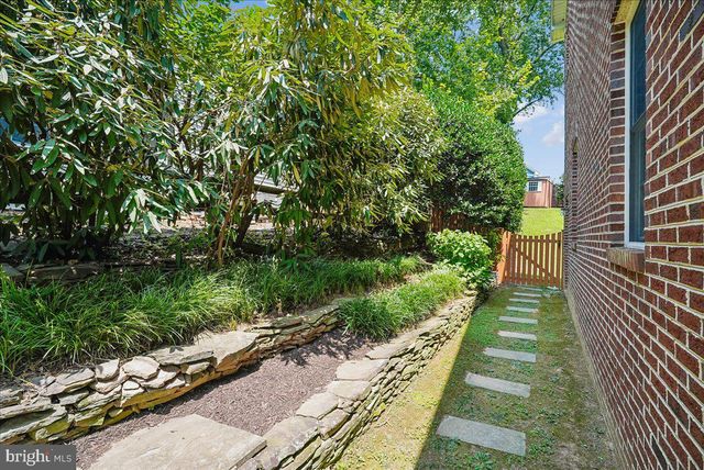 6322 HALSEY RD, Mclean, VA 22101