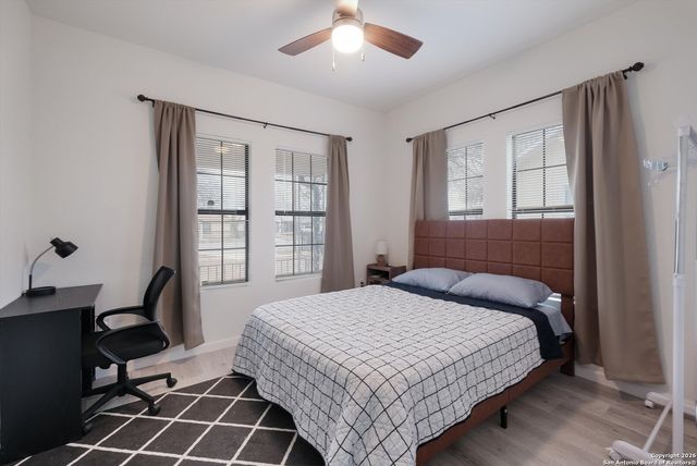 2046 Cincinnati Ave, San Antonio, TX 78228