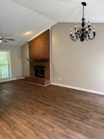 861 CREEK Trail NW, Kennesaw, GA 30144