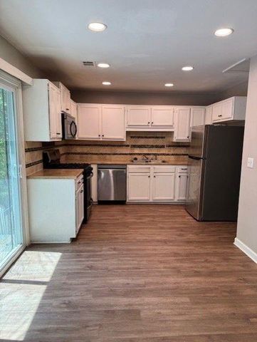 861 CREEK Trail NW, Kennesaw, GA 30144