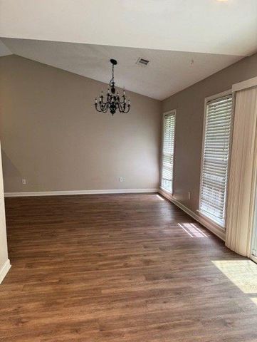 861 CREEK Trail NW, Kennesaw, GA 30144
