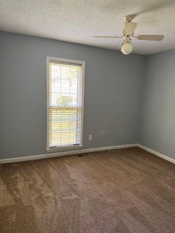 861 CREEK Trail NW, Kennesaw, GA 30144