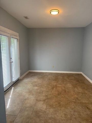 861 CREEK Trail NW, Kennesaw, GA 30144