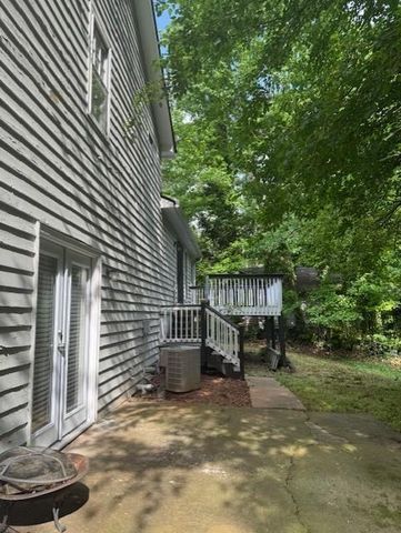 861 CREEK Trail NW, Kennesaw, GA 30144