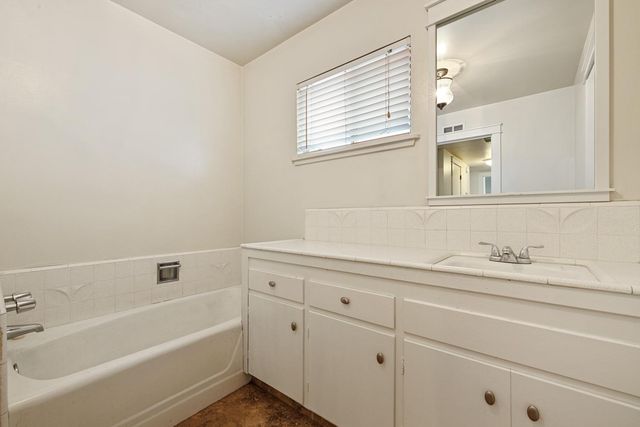 510 E Minnesota Ave, Turlock, CA 95382