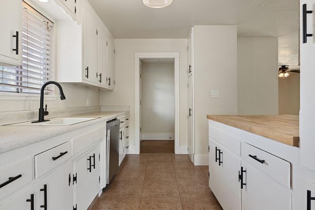 510 E Minnesota Ave, Turlock, CA 95382