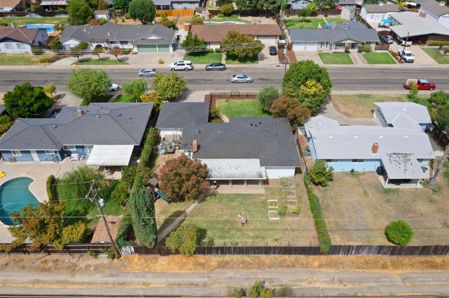 510 E Minnesota Ave, Turlock, CA 95382