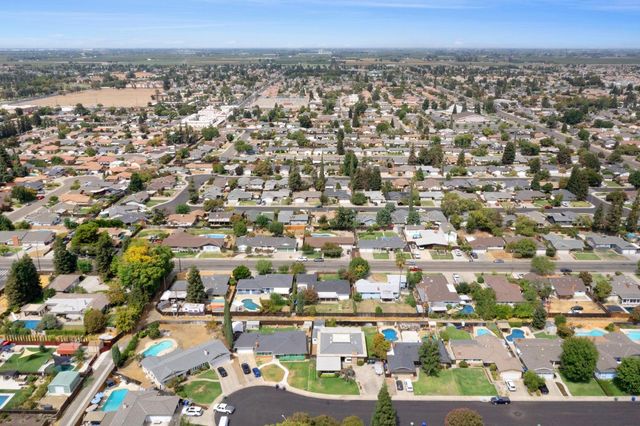 510 E Minnesota Ave, Turlock, CA 95382