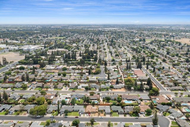 510 E Minnesota Ave, Turlock, CA 95382