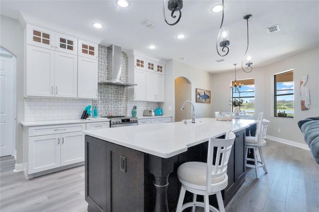 1342 HERITAGE LANDINGS DRIVE, Lakeland, FL 33805