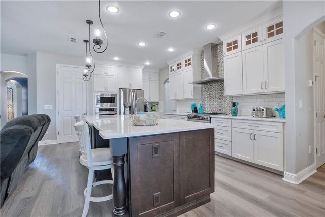 1342 HERITAGE LANDINGS DRIVE, Lakeland, FL 33805