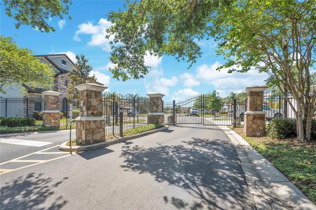 1342 HERITAGE LANDINGS DRIVE, Lakeland, FL 33805