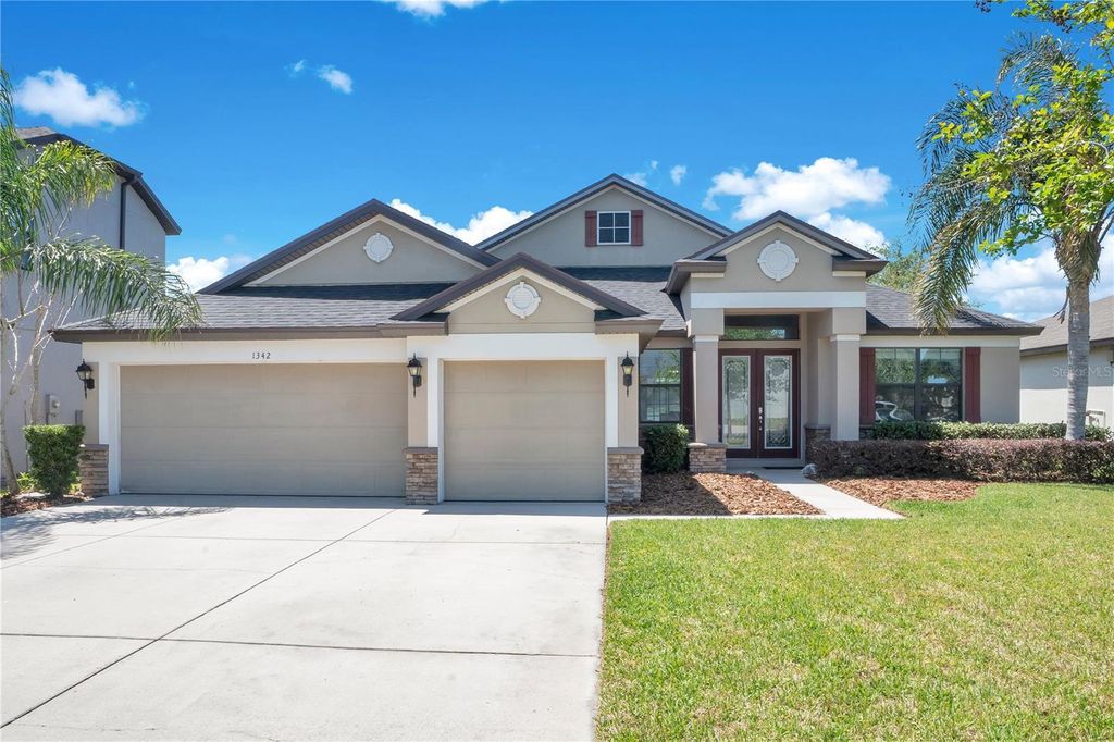 1342 HERITAGE LANDINGS DRIVE, Lakeland, FL 33805