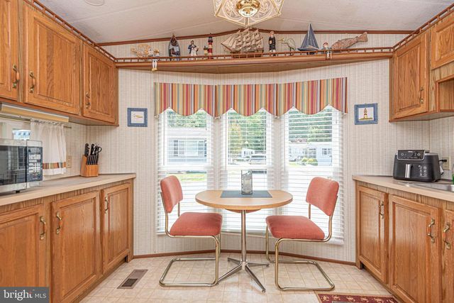 277 WOODHAVEN CT, Berlin, MD 21811