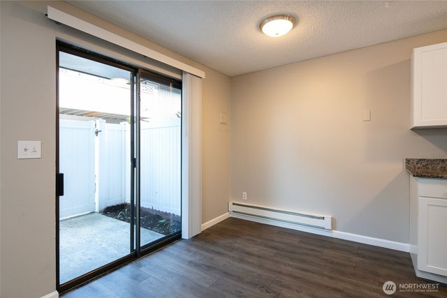 921 12th Avenue SE, Puyallup, WA 98372