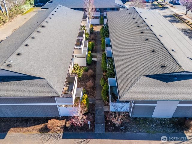 921 12th Avenue SE, Puyallup, WA 98372
