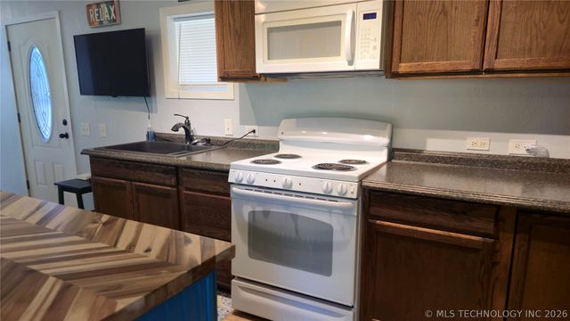 430329 E 1152, Porum, OK 74455
