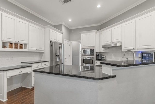 616 Indian Creek Drive, Trophy Club, TX 76262